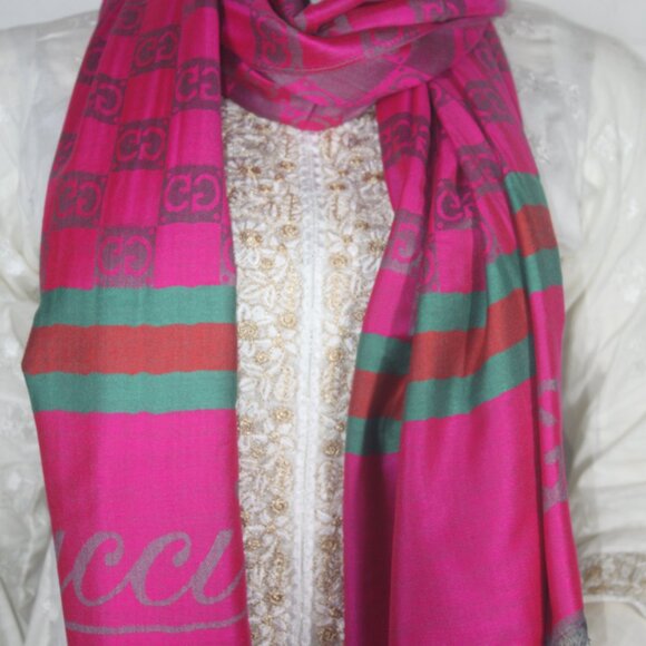 Authentic Gucci Wrap 35% Silk 65% Cashmere Stole Shawl Multicolor Used - Picture 7 of 13
